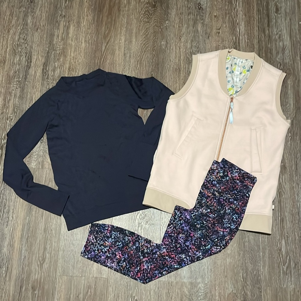EUC Lululemon Set. Size Top 4, 6/Bottom 6